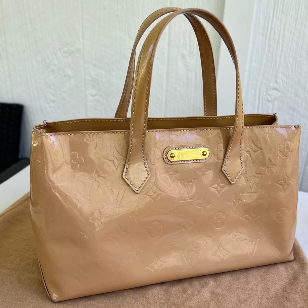 Louis Vuitton Wilshire Tote Handbag